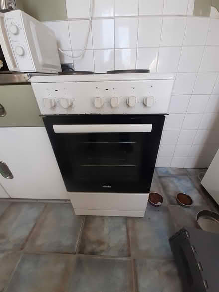 Photo of free Electric cooker (Southgate SA32BT) #2