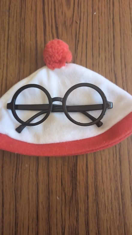 Photo of free Where's Wally hat and glasses (Kenilworth CV8) #1
