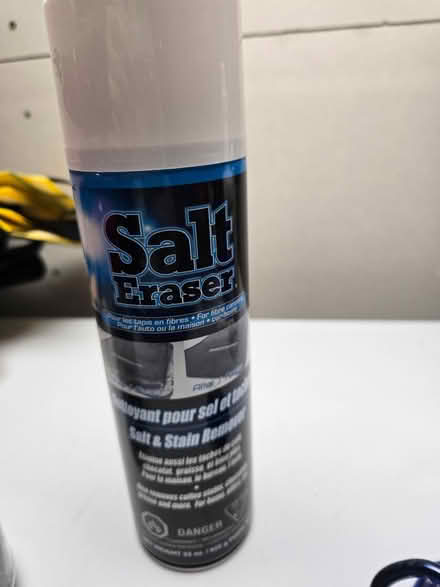 Photo of free salt eraser (Vanier north) #1