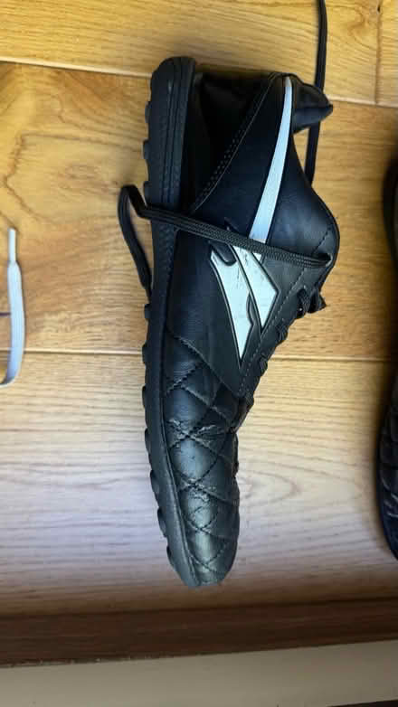 Photo of free Gola Astro turf boots size 10 uk (Sw10) #4