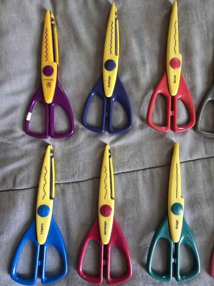 Photo of free Decorative Edge Scissors (West 7th) #1