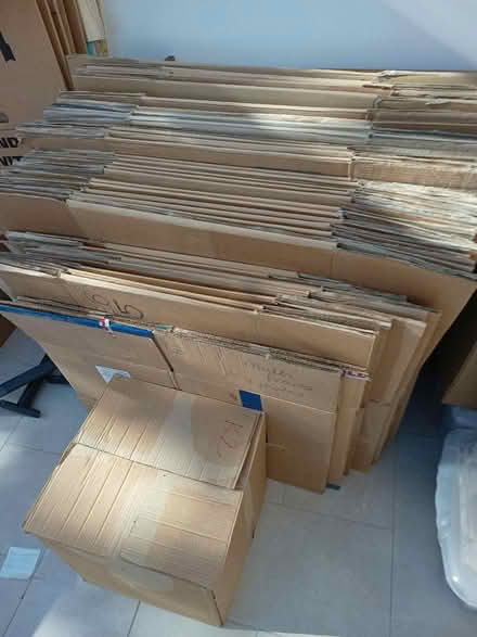 Photo of free Moving boxes; standard & hanging (Swanwick DE55) #1