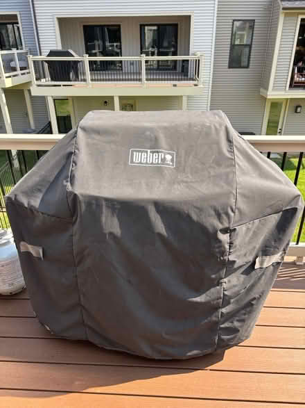 Photo of free Weber Spirit II grill (Cockeysville) #3