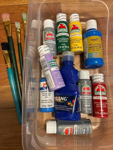 Photo of free Acrylic paints (Saugerties) #2