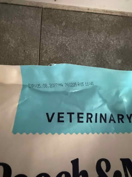 Photo of free Dog Kibble (De Parys MK40) #3