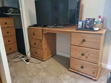 Photo of free Wood dressing table (Bennetts End HP3) #1