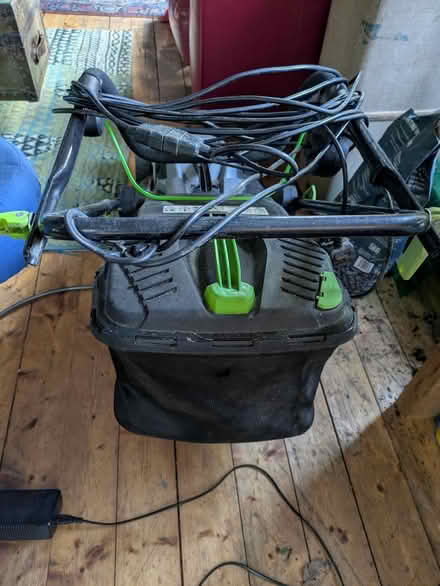 Photo of free Working lawn mower (Roffey) #2