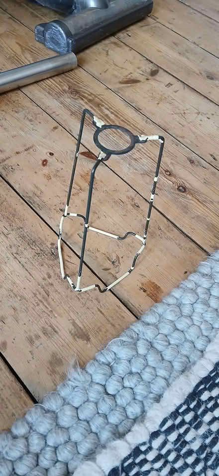 Photo of free Lamp shade stand (CT11) #1