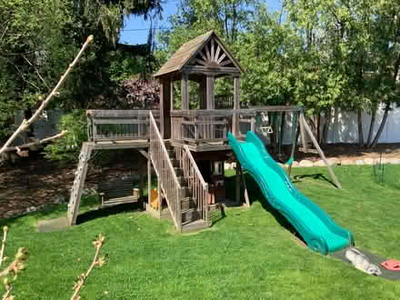 Photo of free Kids Play Structure (Allen Neighborhood, A2) #2