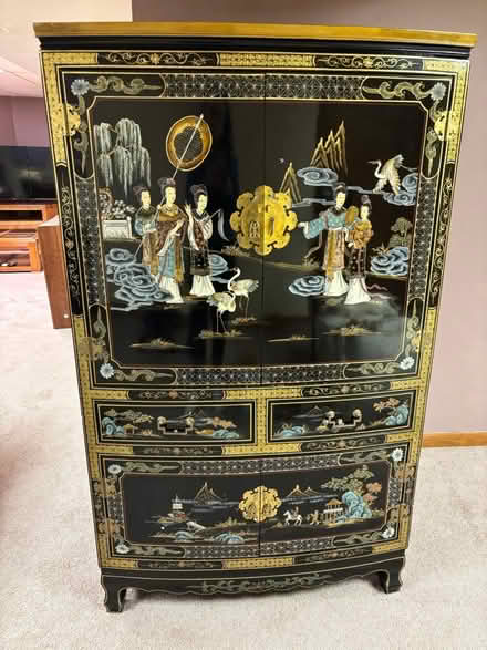 Photo of free Oriental cabinet (Darien) #1