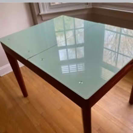 Photo of free Kitchen table (Fairfield, CT) #2