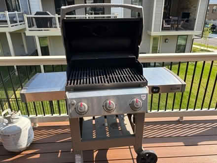 Photo of free Weber Spirit II grill (Cockeysville) #2