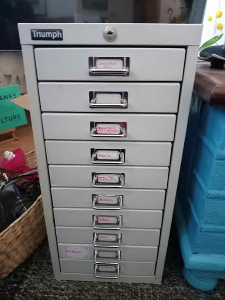 Photo of free Metal drawer cabinet (Lower Morden SM4) #1