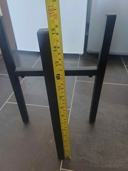 Photo of free Plant stand (SE9) #2