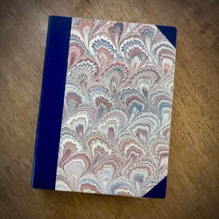 Photo of free Gently used photo album. Holds 200 4”x6” photos. (Hollingbury BN1) #1