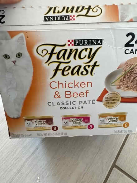 Photo of free Fancy feast and Kirkland cat food (Near Centennial lane) #2