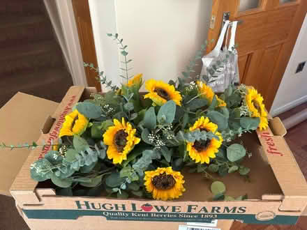 Photo of free Sunflower table arrangement (Hextable BR8) #1