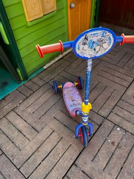 Photo of free Childrens mix of garden toys (Leicestershire LE67) #1