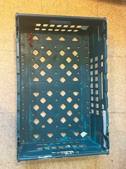 Photo of free Large green plastic crate (Headington OX3) #1
