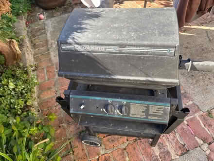 Photo of free BroilKing Gas BBQ – with fuel (KT9 in Hook) #2