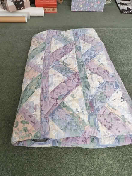 Photo of free Bedsprad (Carterton OX18) #1