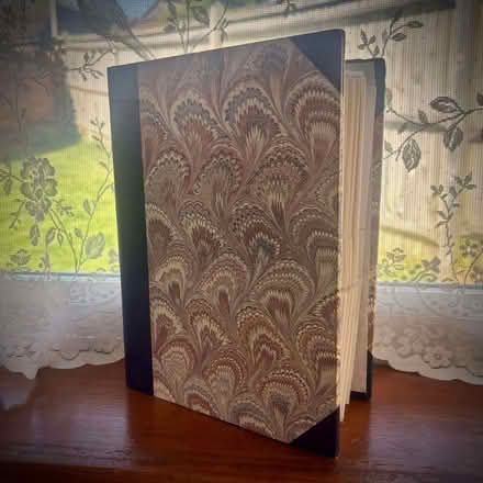 Photo of free Gently used photo album. Holds 200 4”x6” photos. (Hollingbury BN1) #3