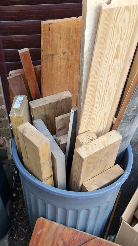 Photo of free Scrap timber (Steyning BN44) #3