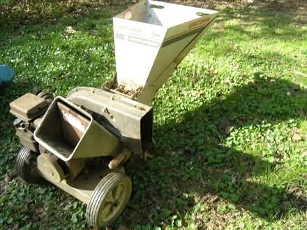 Photo of free Chipper Shredder NOT RUNNING (New Fairfield near Ball Pond) #2
