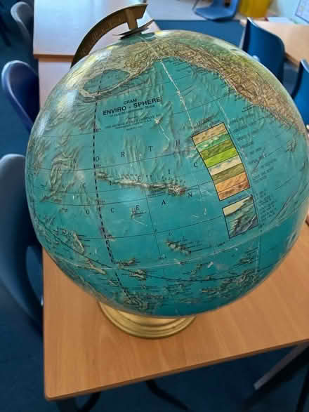 Photo of free Globe (Alvechurch B48) #1