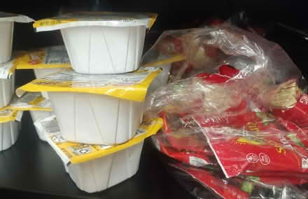 Photo of free Cereal , raisins, granola, bagels (Union square) #1