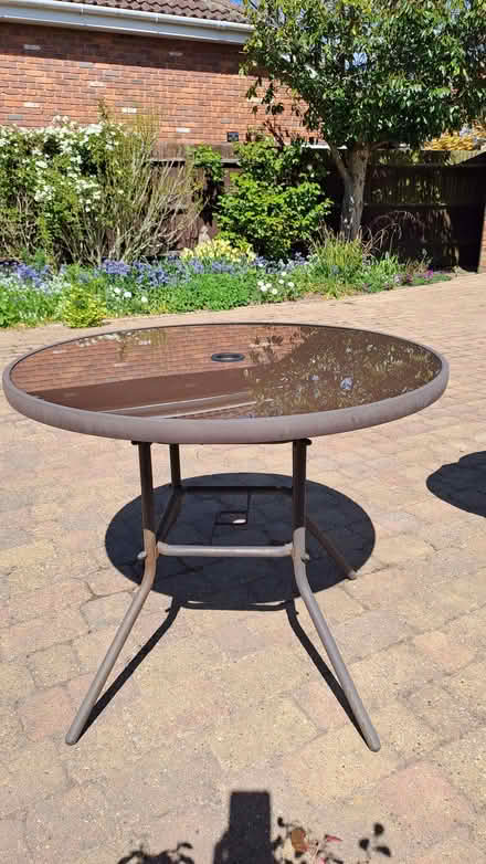 Photo of free patio table (Sudbury CO10) #2