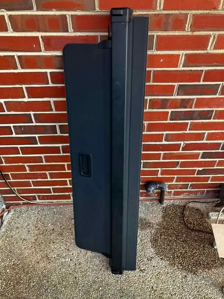 Photo of free Retractable Cargo Area Cover (Bethesda) #1