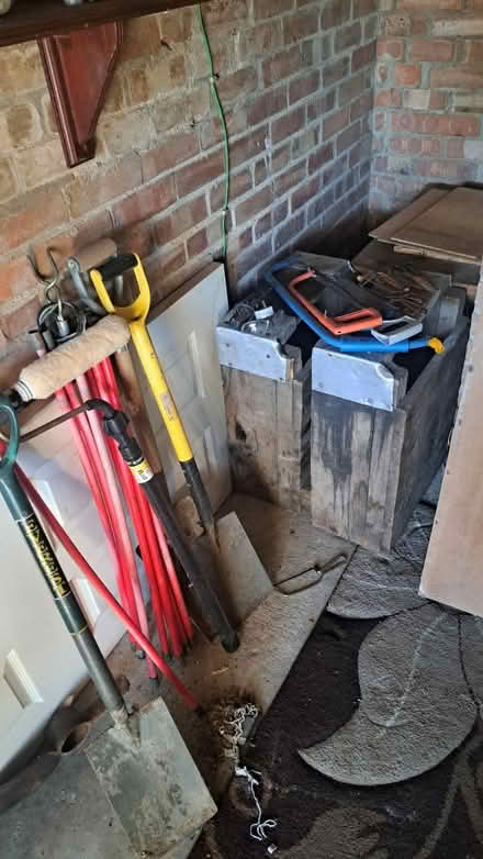 Photo of free Garden tools 18+ (Markfield LE6) #1