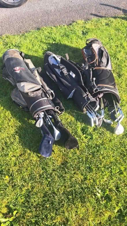 Photo of free Golf clubs and bags (Markfield LE6) #1