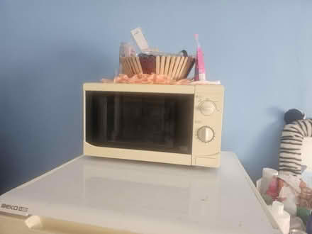 Photo of free Chest of Drawers (N16 Stoke Newington) #1