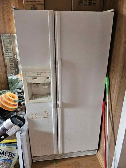 Photo of free working fridge (Dunning, Chicago) #1