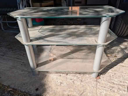 Photo of free 3 tier Glass corner table (nr Abingdon OX14) #1