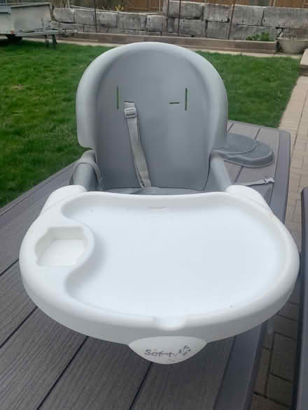 Photo of free Used booster seat (Etobicoke/North York Border) #2