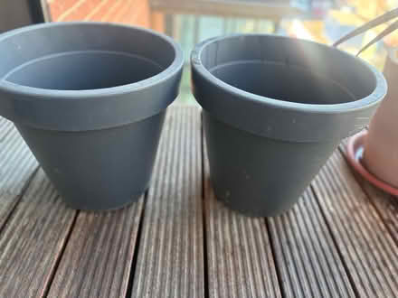 Photo of free Plant pots (Vauxhall) #2