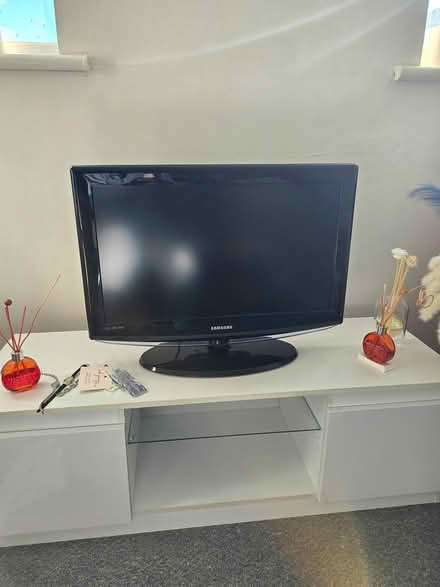 Photo of free TV and TV unit (Town centre) #2