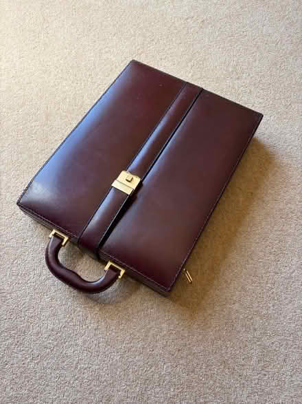 Photo of free Ladies burgundy leather briefcase (Pangbourne RG8) #1
