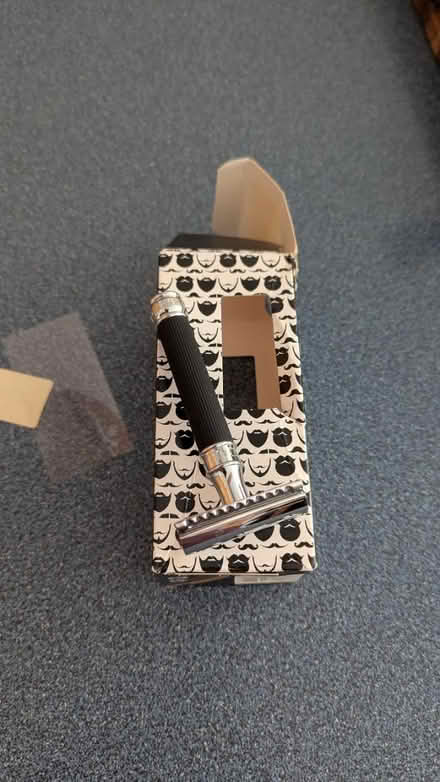 Photo of free Old timey razor (Kanata North) #2