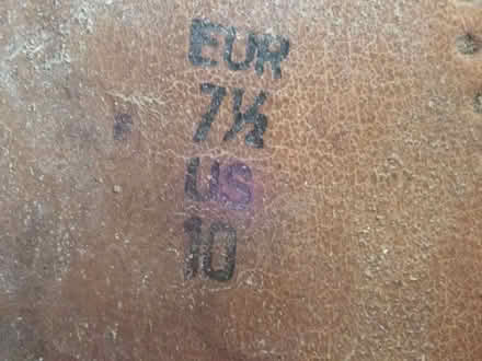 Photo of free Ladies Mephisto walking/everyday shoes size 7.5 (Fairfield LA1) #3