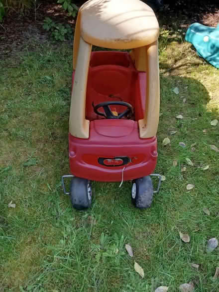 Photo of free Toy car (Stoke Row RG9) #3