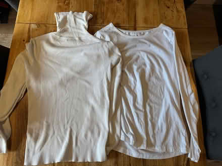 Photo of free Women’s size large/uk16 clothing (Cote near Aston ox18) #3