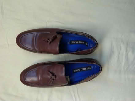 Photo of free Mens size 8 (Gloucester) #1