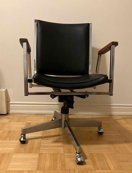 Photo of free Mid-Century Modern Office Chair (St Clair and Avenue Road) #1