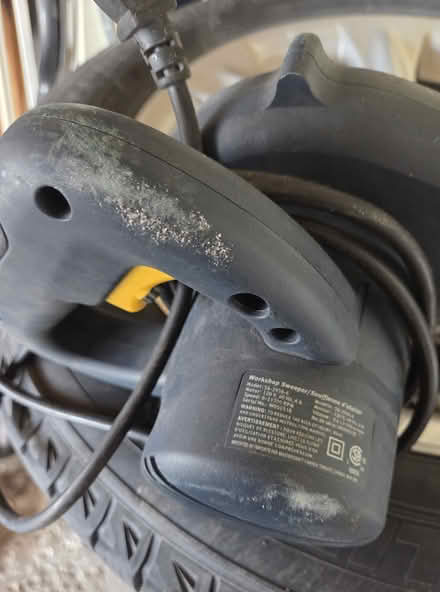 Photo of free Small blower (Moodie Drive and Carling Ave) #1