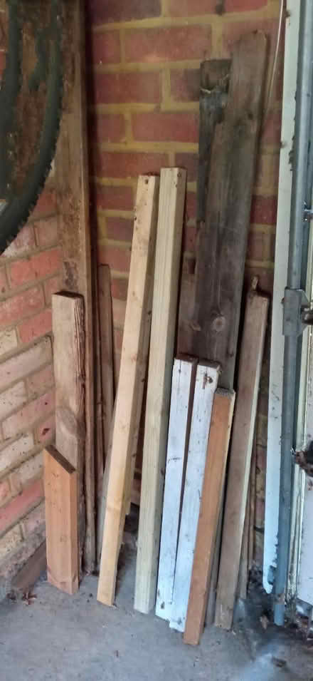 Photo of free Various wooden battens etc (east twickenham) #1
