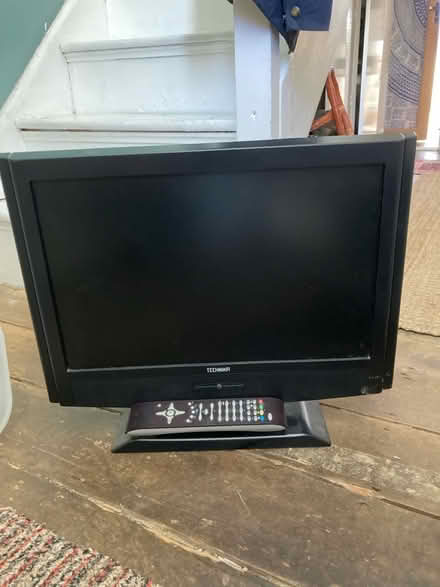 Photo of free TV with remote (Gillingham nr hospital) #1